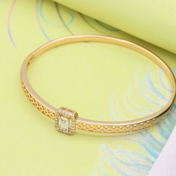 Rose Gold Plated Bangle with Cutout Design & Centerpiece Stone, XPBL0551 - Picture 5 of 12